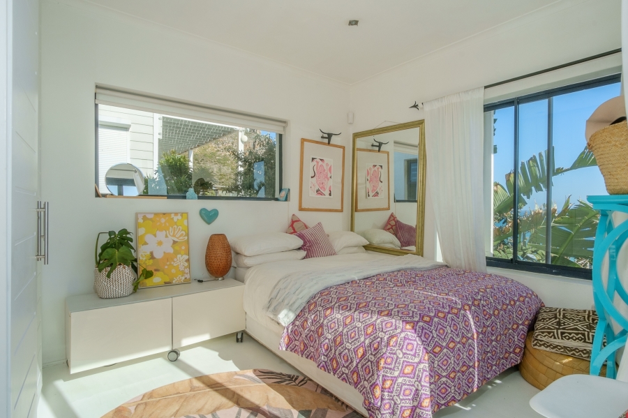 4 Bedroom Property for Sale in Misty Cliffs Western Cape